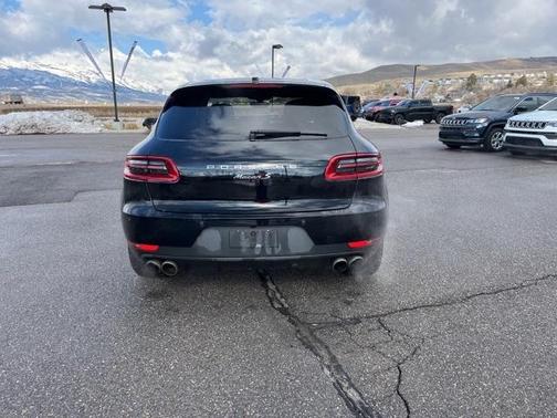 2016 Porsche Macan S
