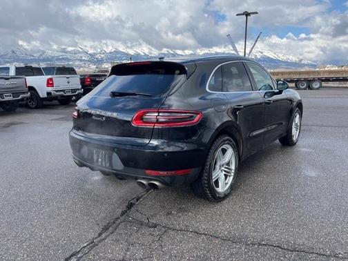 2016 Porsche Macan S