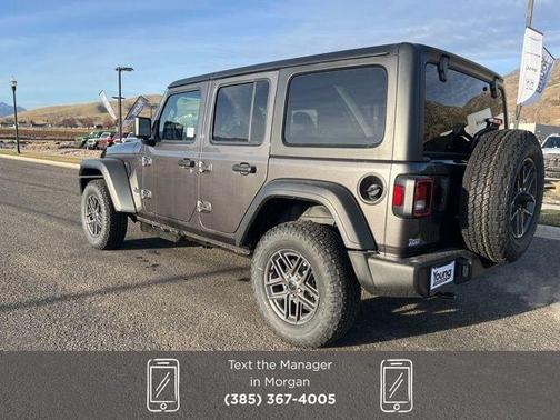 Granite Crystal Clearcoat Metallic 2026 Jeep Wrangler Sport