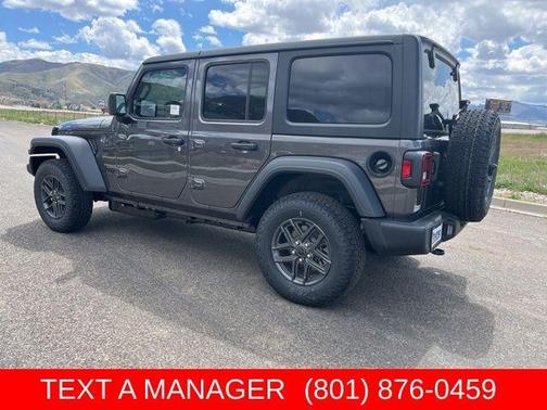 Granite Crystal Clearcoat Metallic 2026 Jeep Wrangler Sport