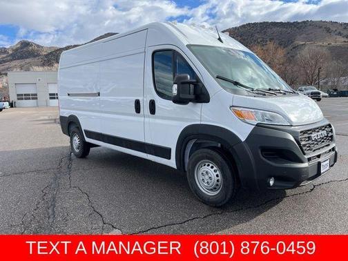Bright White Clearcoat 2026 RAM ProMaster 2500 High Roof