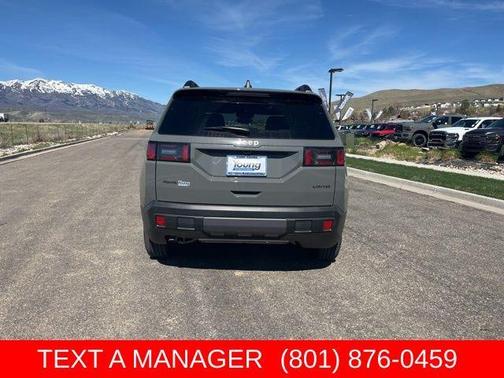 Sting Gray Clearcoat 2026 Jeep Cherokee LAREDO/LIMITED