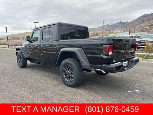 Black Clearcoat 2026 Jeep Gladiator Sport
