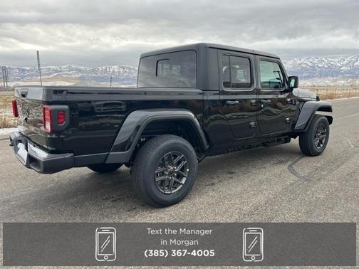 2026 Jeep Gladiator Sport