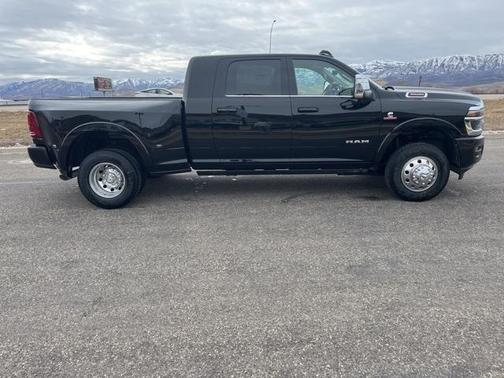 2026 RAM 3500 Limited
