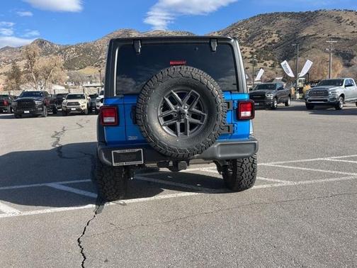 2024 Jeep Wrangler Sport