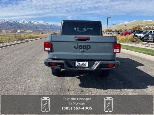 2025 Jeep Gladiator Sport