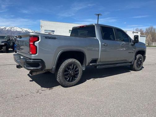 Sterling Gray Metallic 2025 Chevrolet Silverado 3500 LT