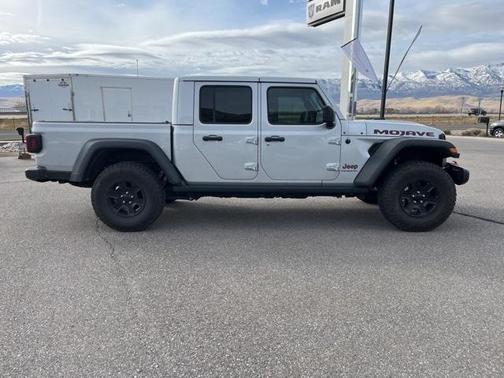 2023 Jeep Gladiator Mojave