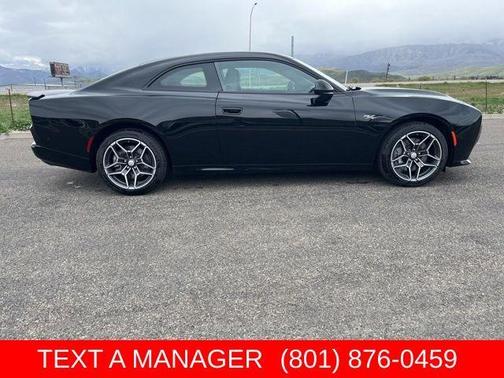 Diamond Black 2026 Dodge Charger R/T