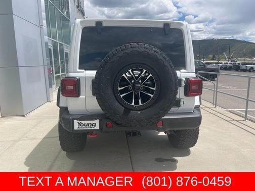 Bright White Clearcoat 2026 Jeep Wrangler Rubicon