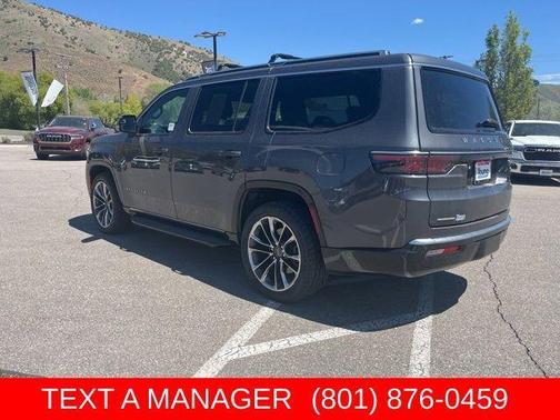 Metallic 2022 Jeep Wagoneer Series II