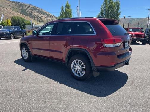 2021 Jeep Grand Cherokee Laredo E