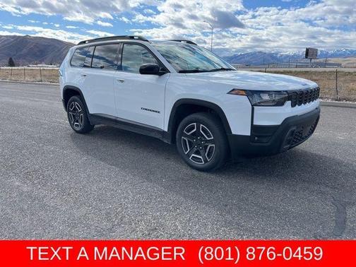 Bright White Clearcoat 2026 Jeep Cherokee LAREDO/LIMITED
