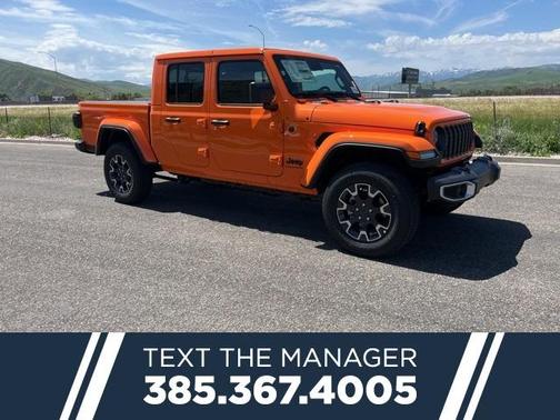 2025 Jeep Gladiator Sport
