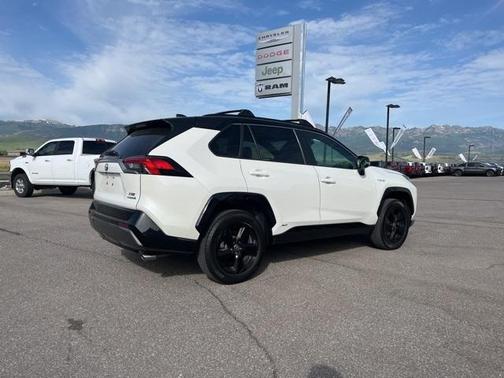 2021 Toyota RAV4 Hybrid XSE