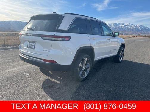 Bright White Clearcoat 2026 Jeep Grand Cherokee Limited