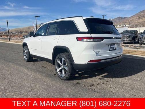 Bright White Clearcoat 2026 Jeep Grand Cherokee Limited