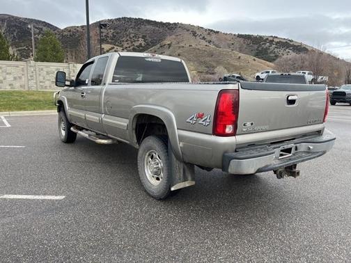 2002 Chevrolet Silverado 2500 LS H/D Extended Cab