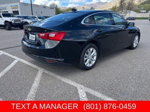 Mosaic Black Metallic 2024 Chevrolet Malibu LT