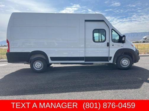 Bright White Clearcoat 2025 RAM ProMaster 3500 EV Base