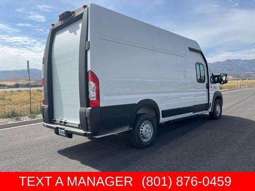 Bright White Clearcoat 2025 RAM ProMaster 3500 EV Base