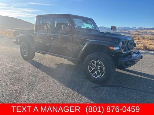 Black Clearcoat 2026 Jeep Gladiator Rubicon