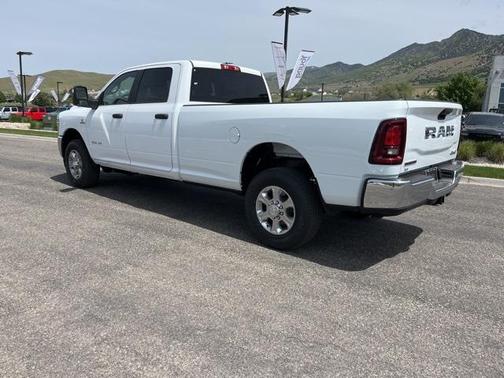 2025 RAM 3500 Big Horn