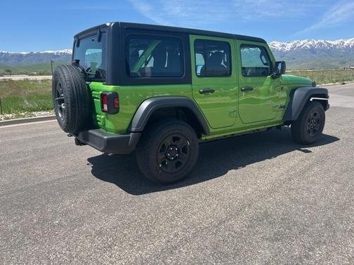 2025 Jeep Wrangler Sport