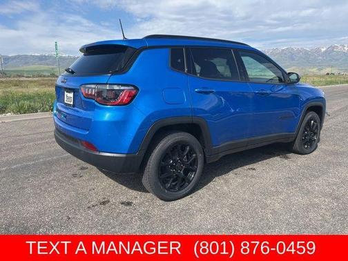 Hydro Blue Pearlcoat 2026 Jeep Compass Latitude