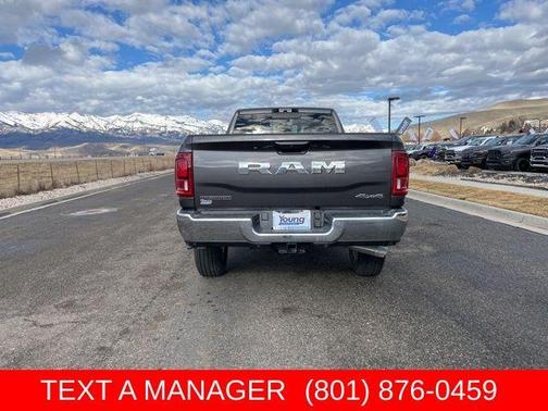 Granite Crystal Clearcoat Metallic 2026 RAM 3500 Big Horn