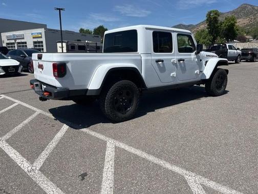 2023 Jeep Gladiator Mojave