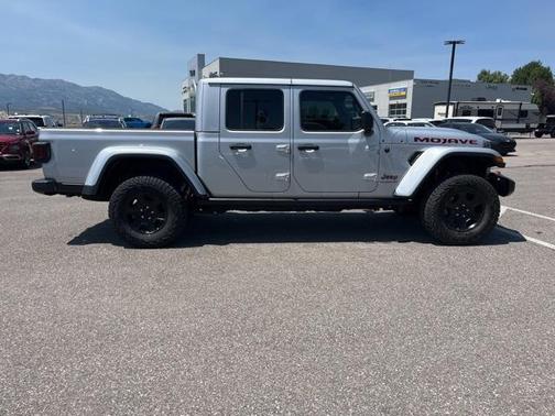 2023 Jeep Gladiator Mojave