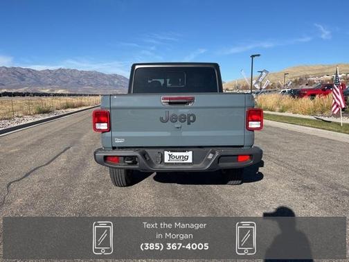 2026 Jeep Gladiator Sport