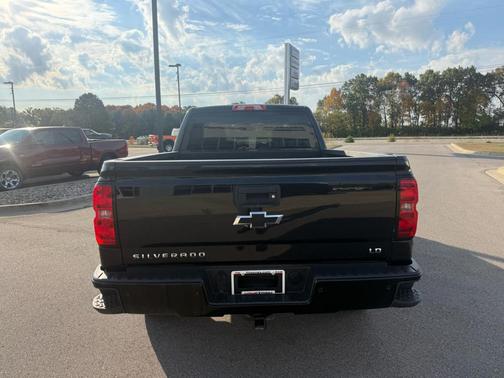 2019 Chevrolet Silverado 1500 2LT