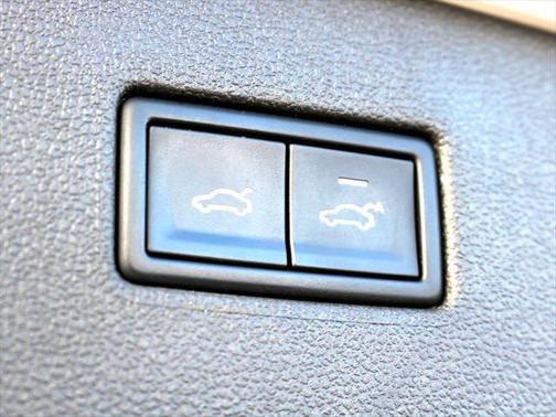 2018 Volkswagen Tiguan 2.0T SEL