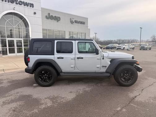 2022 Jeep Wrangler Unlimited Sport Altitude