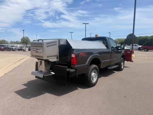 Gray 2016 Ford F-350 XLT