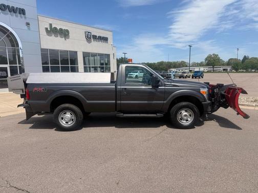 Gray 2016 Ford F-350 XLT