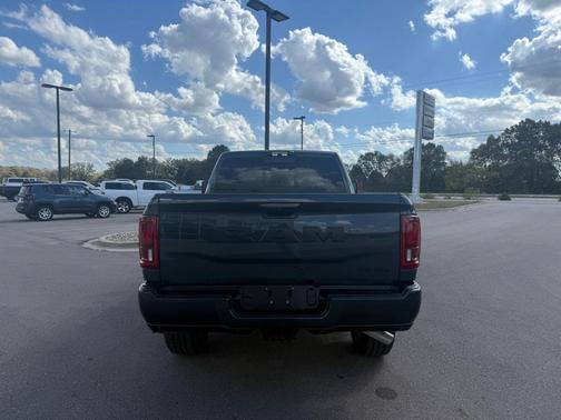 2025 RAM 2500 Laramie Crew Cab 4x4 6'4' Box