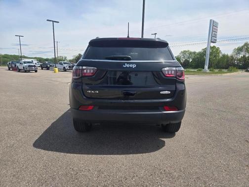 Black 2025 Jeep Compass Latitude