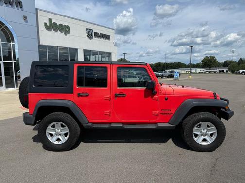 2013 Jeep Wrangler Unlimited Sport
