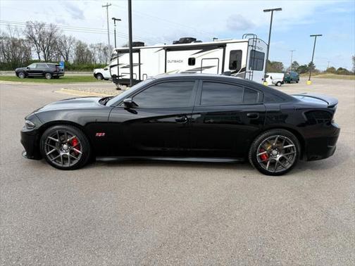 2016 Dodge Charger R/T Scat Pack
