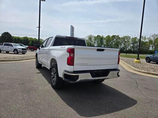 White 2023 Chevrolet Silverado 1500 LT