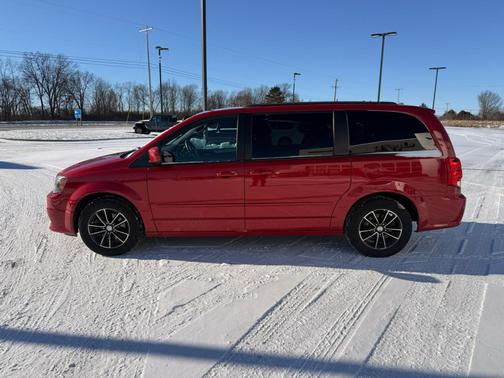 2016 Dodge Grand Caravan R/T