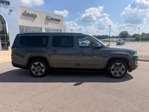 Gray 2024 Jeep Wagoneer L Series II 4x4