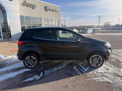 2022 Ford EcoSport Titanium