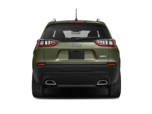 Silver 2021 Jeep Cherokee Latitude