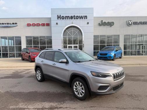 Silver 2021 Jeep Cherokee Latitude