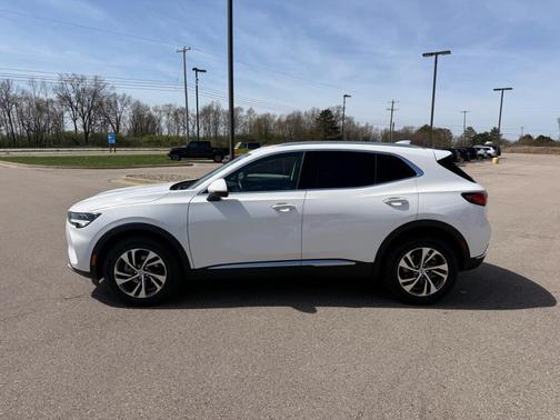 White 2023 Buick Envision Essence FWD